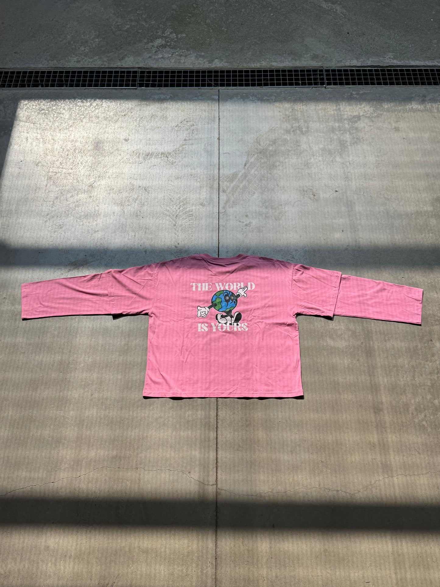 Longsleeve - "The World Is Yours"